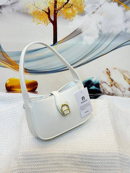 Aignar 
Best quality 

with box’s
🎁🎁🎁
90 dhs✅
size 20 cm

Zain290
♥️♥️♥️