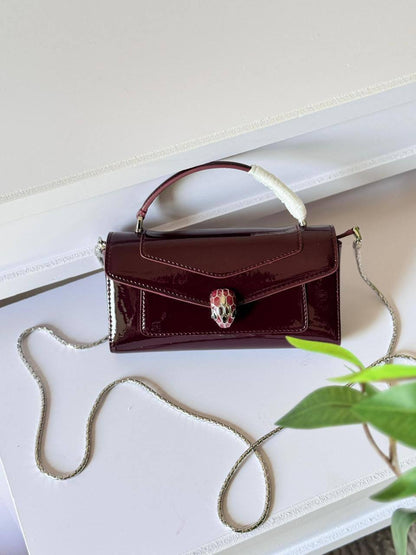 Bvlgari Master
350 dhs✅
#20cm
#with box 🥰🥰

Zain228
♥️♥️♥️