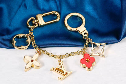 Bag chain

75 dhs 

Zain89
♥️♥️♥️