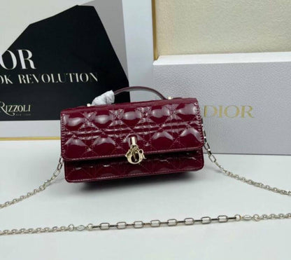 Dior💕🫶🏼
Master🌺🌺
21cm🫶🏼🫶🏼
300 dhs✅

Zain297
♥️♥️♥️