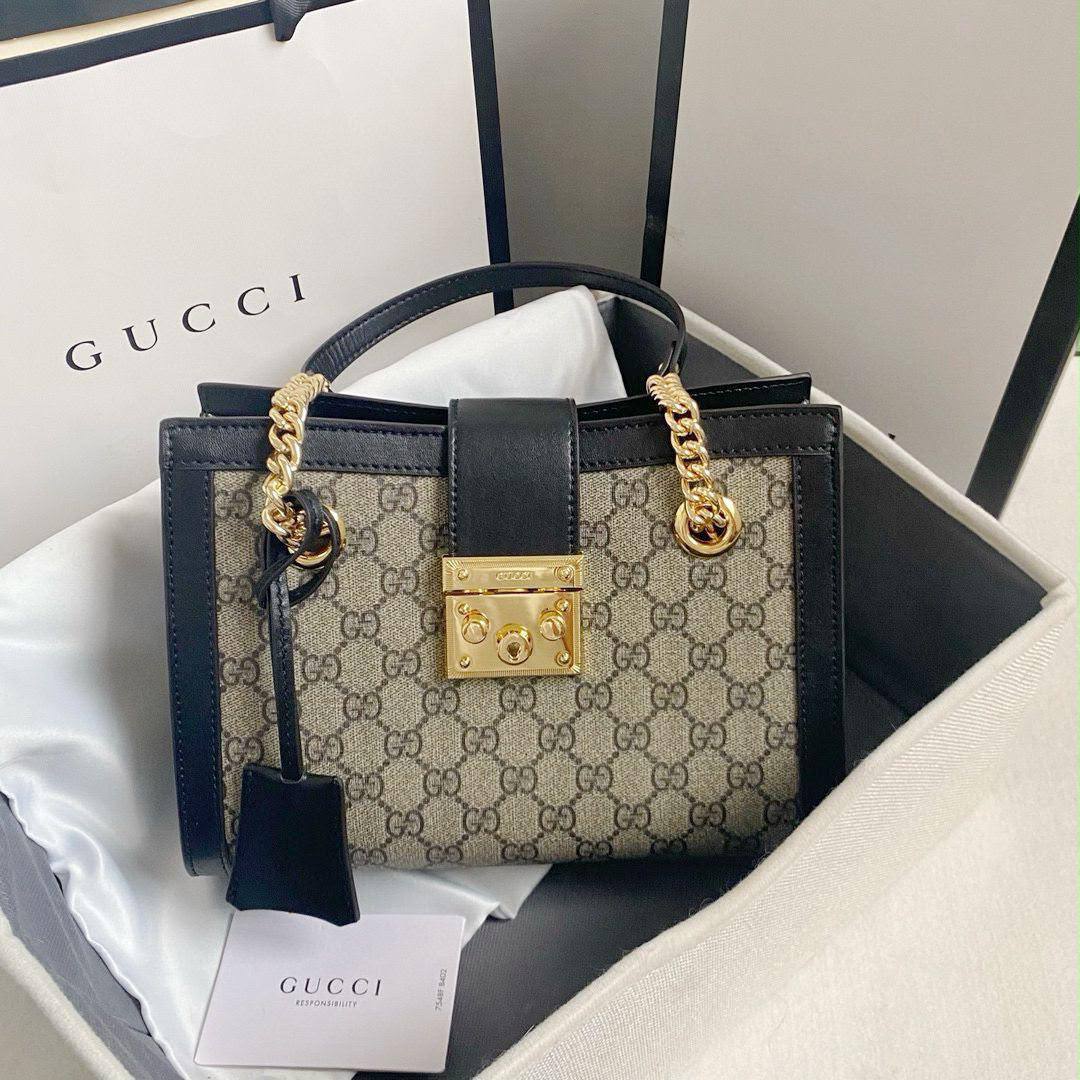 GUCCI NEW CAME GOOD QUALITY SMALL SIZE 
105 dhs🇦🇪🇦🇪

Zain295
♥️♥️♥️