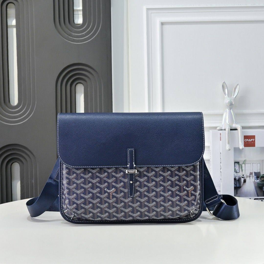 GOYARD 
mens Bag
Good Quality



With Box 🎁🎁🎁

115 dhs❣️

Zain250
♥️♥️♥️