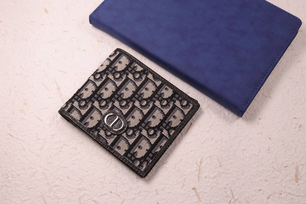 Master Wallet
100 dhs🪙🌨️

Zain33
♥️♥️♥️