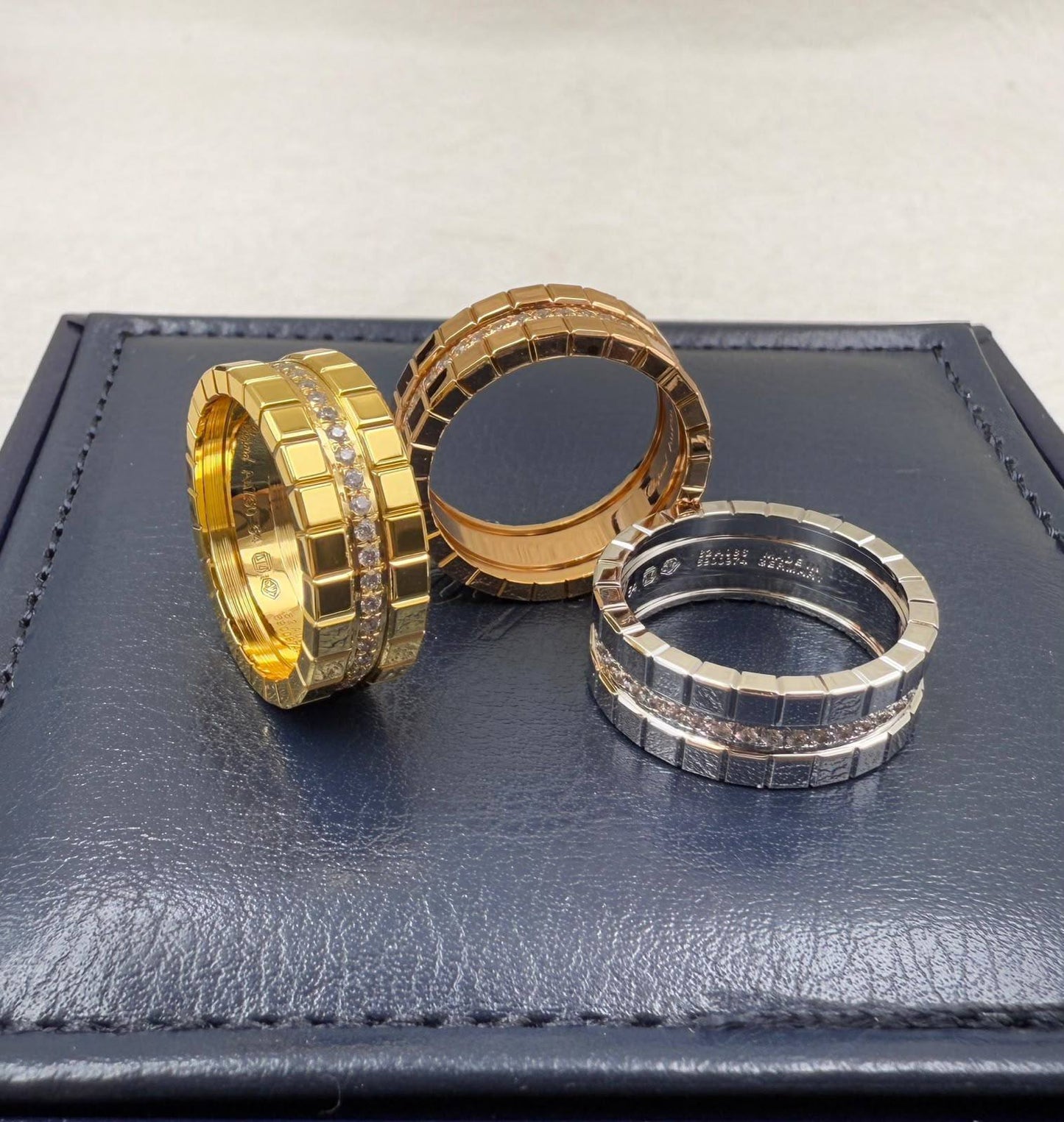 Chopard 
↗️ *Super Master Quality ®️*
Ice cube with stones ⤵️
RING ⤴️
For Price 👇 WhatsApp✅
0568585901 
0507557372
0552275751 Owner Zain 👌

Zain106
♥️♥️♥️