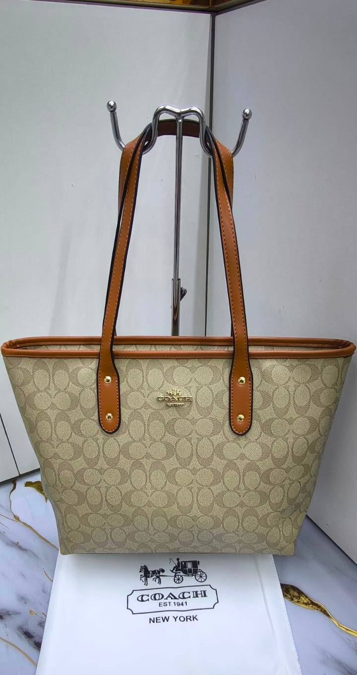 Coach
with box
100 dhs🇦🇪🇦🇪

Zain215
♥️♥️♥️