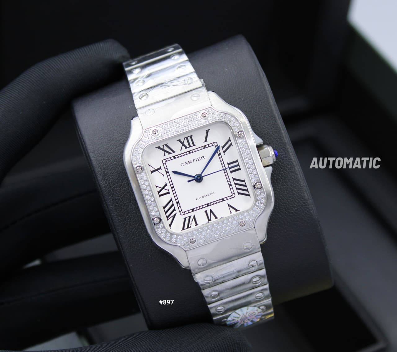 CARTIER SANTOS STONE AUTOMATIC 36MM

330 dhs❣️

Zain58
♥️♥️♥️