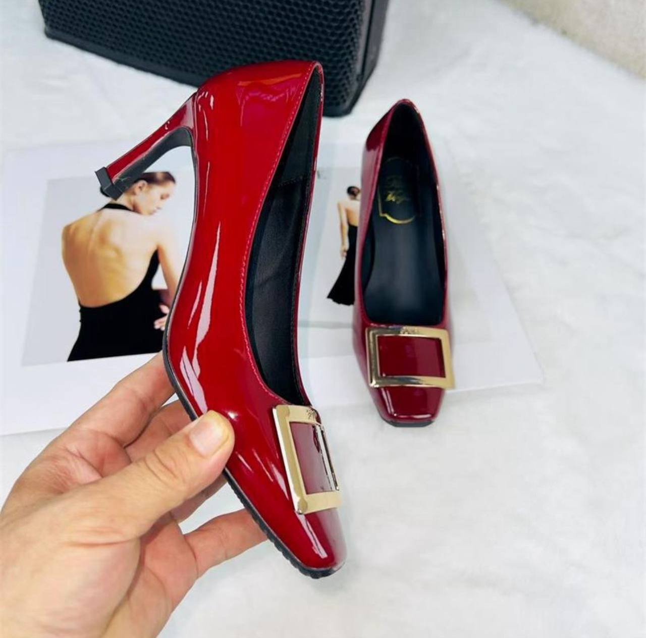 Roger viver
Size 36 to 41
90 dhs🪙🌨️

Zain21
♥️♥️♥️