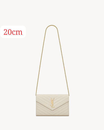 YSL💯
With box 
🎁🎁🎁

20Cm✨️
70 dhs✅

Zain168
♥️♥️♥️
