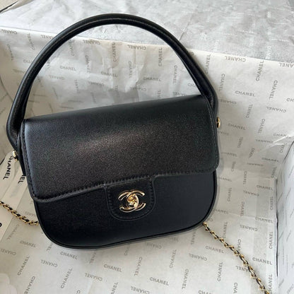 Chanel
Master🌺
Chanel 💕🫶🏼 
290 dhs💓

Zain297
♥️♥️♥️
