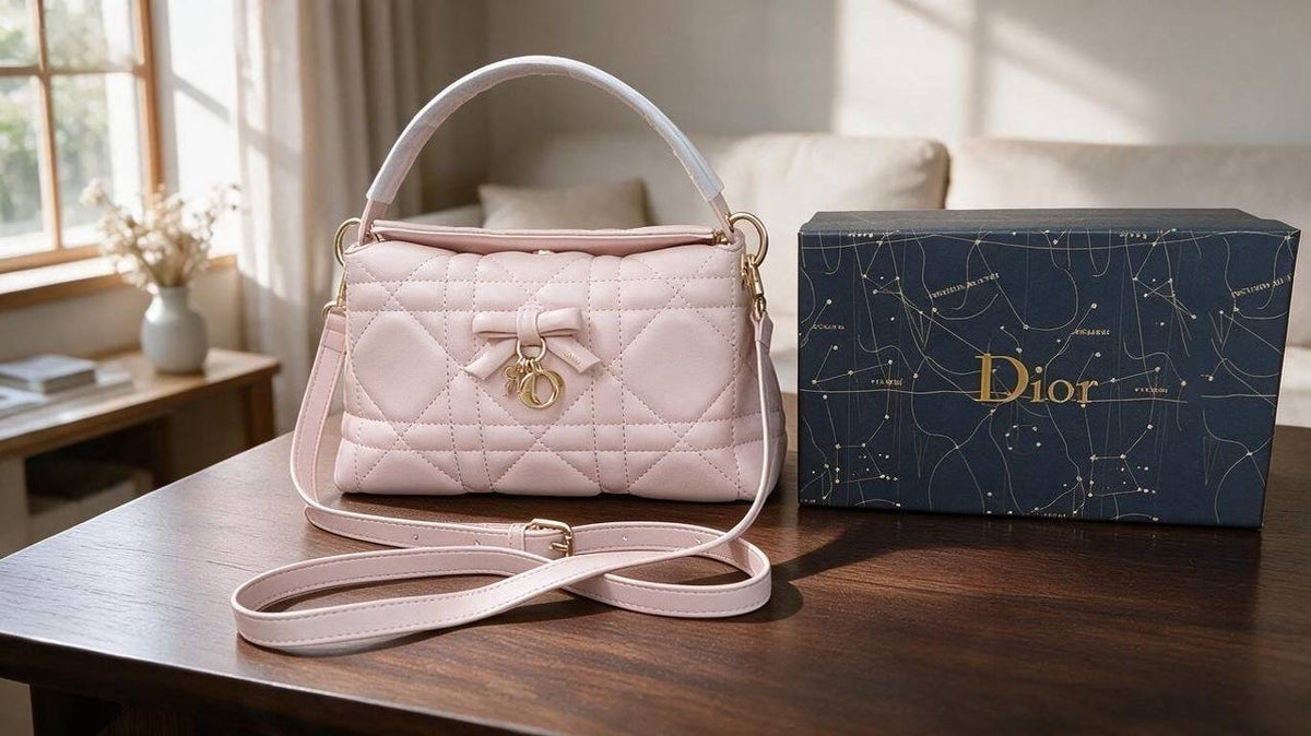 DIOR

Best quality 
with box

115 dhs🇦🇪🇦🇪

size25CM

Zain290
♥️♥️♥️