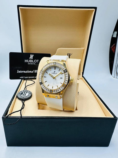 Hublot Ladies 
75 dhs🇦🇪🇦🇪

Zain08
♥️♥️♥️