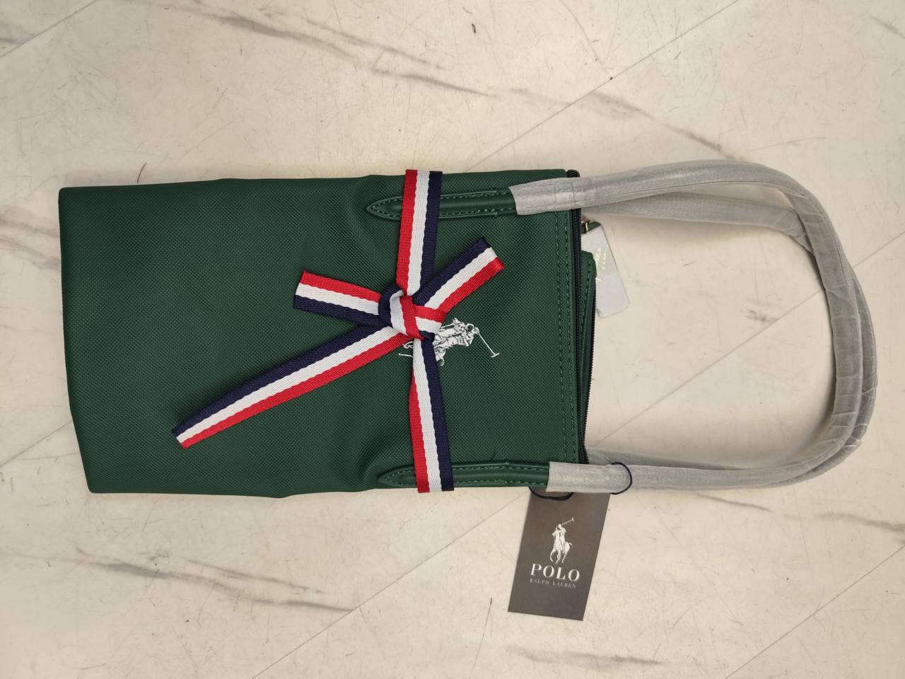 Polo 
42 cm 
50 dhs✅

Zain168
♥️♥️♥️
