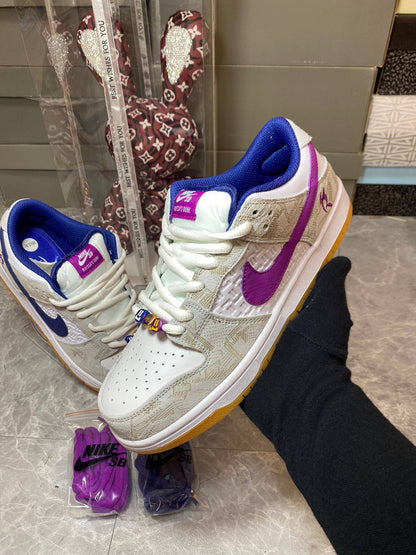 Nike SB x Rayssa Leal Dunk 💜
36-45 AVAILABLE 🤩
240 dhs🇦🇪🇦🇪

Zain242
♥️♥️♥️