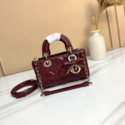 Dior 🥰💕
Master🌺🌺
17cm🫶🏼🫶🏼 
310 dhs✅

Zain297
♥️♥️♥️