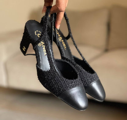 Chanel 

Vip quality 

Size:36 to 42

430 dhs🇦🇪🇦🇪

Zain113
♥️♥️♥️