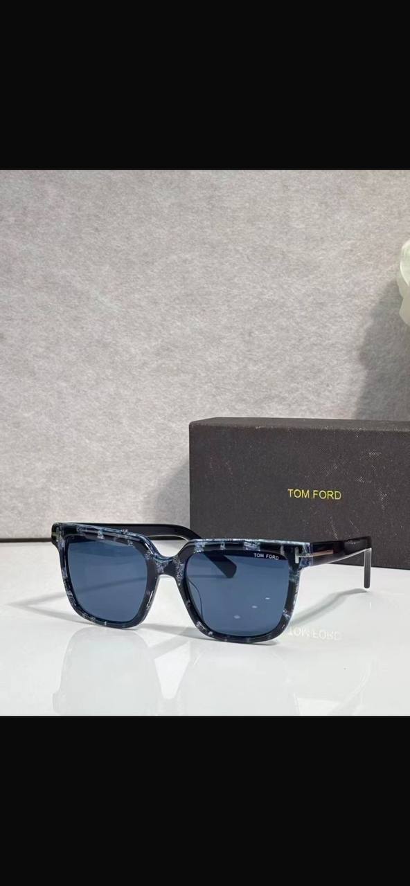 *SUNGLASSES WOMEN*

*MASTER QUALITY*

320 dhs✅

Zain202
♥️♥️♥️