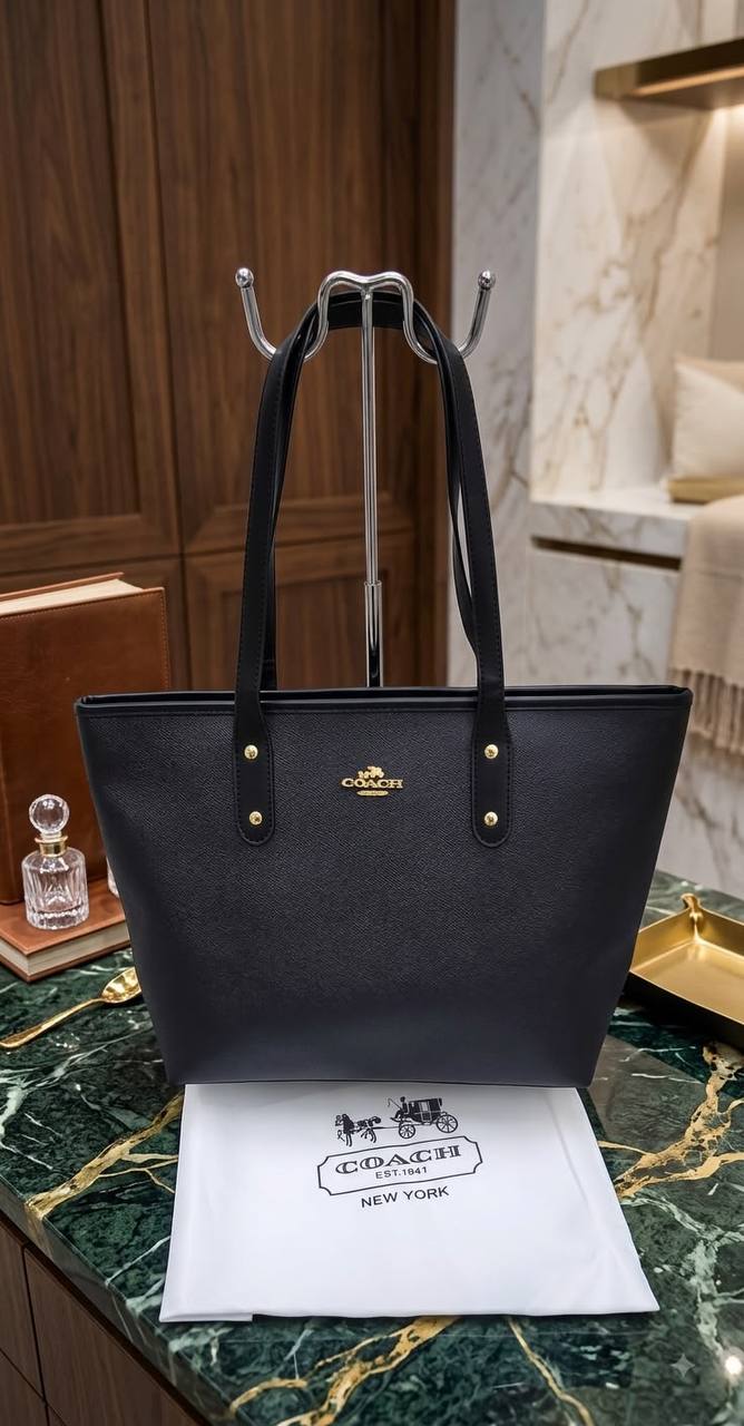 Coach 
with box 
100 dhs🇦🇪🇦🇪

Zain215
♥️♥️♥️