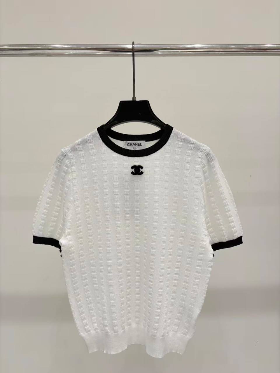 *New collections*                                                
CAHNEL
*Super Master quality*
*Sizes: S M L* 
380 dhs🇦🇪🇦🇪

Zain308
♥️♥️♥️