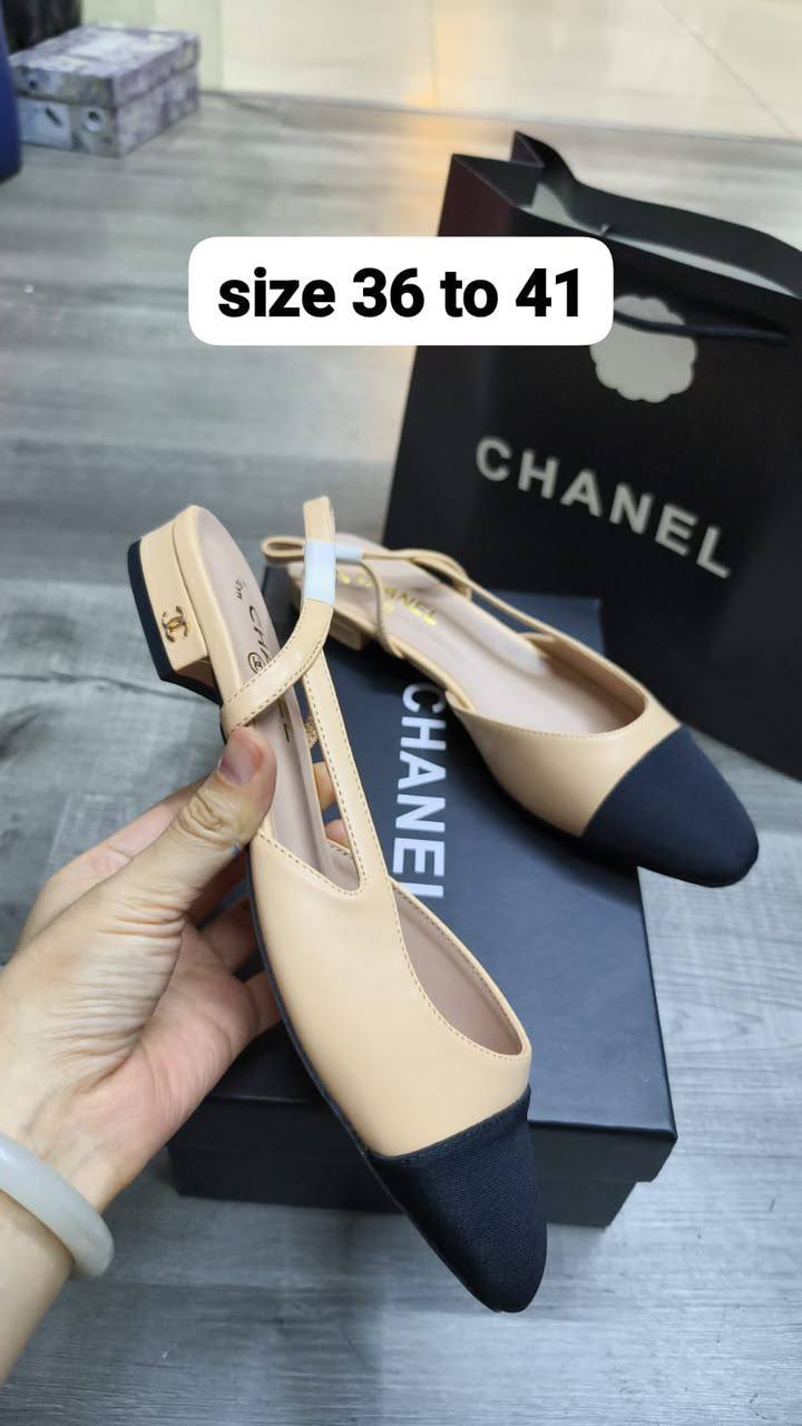 Chanel 

Size 36 to 41

110 dhs🇦🇪🇦🇪

Zain146
♥️♥️♥️