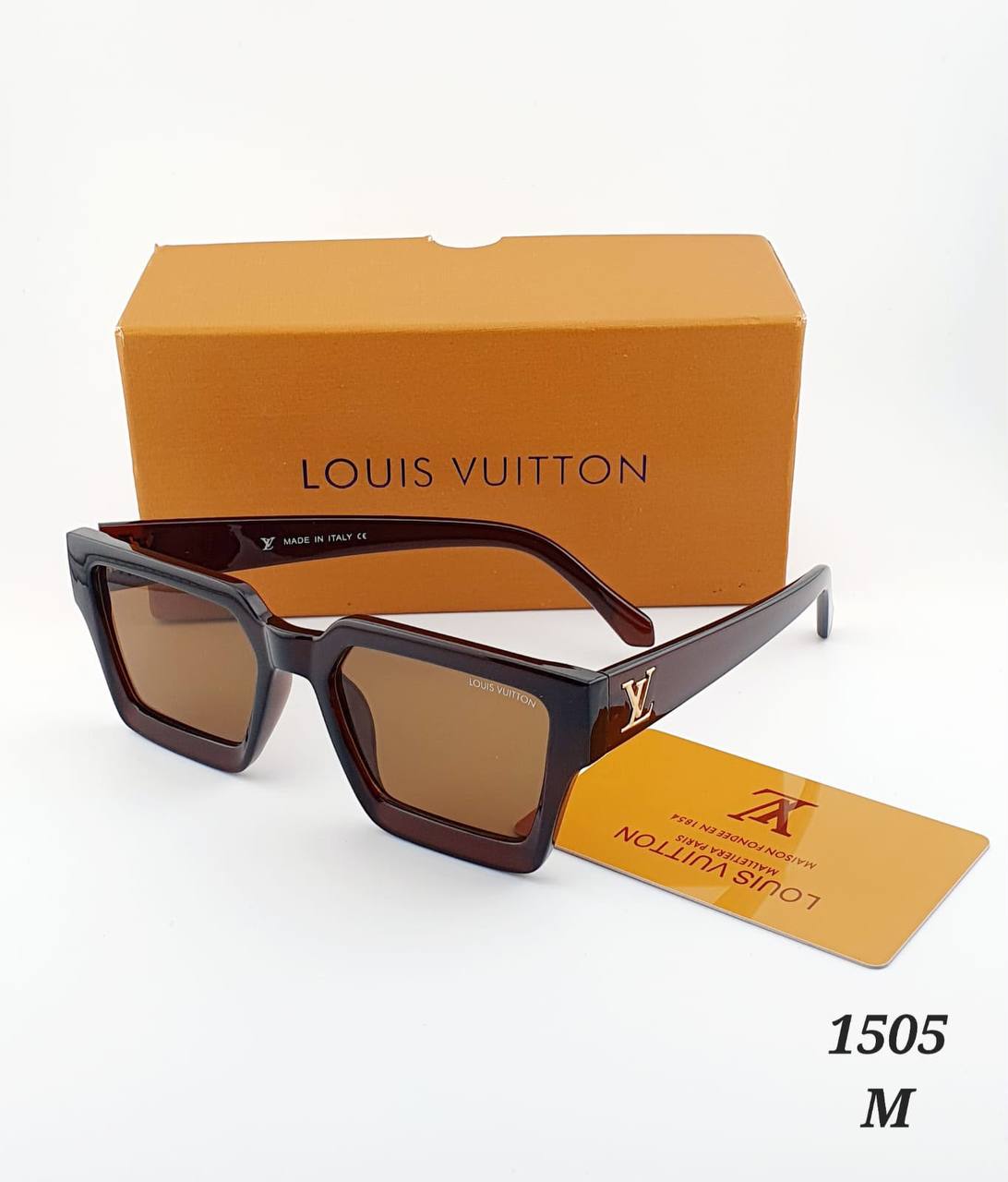 LV Sunglasses
65 dhs✅

with box
🎁🎁🎁

Zain182
♥️♥️♥️