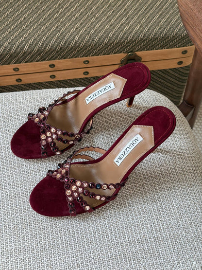 Aquazzura 
Size: 36 to 41
Super master quality 
450 dhs❣️

Zain198
♥️♥️♥️