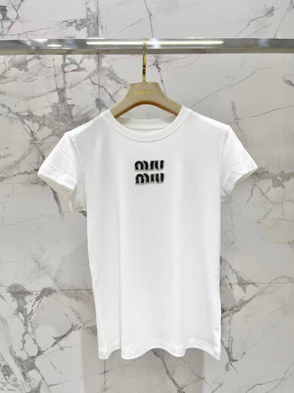 *New collections*                                                
MIU MIU
*Super Master quality*
*Sizes: S M L XL* 
280 dhs💓

Zain308
♥️♥️♥️