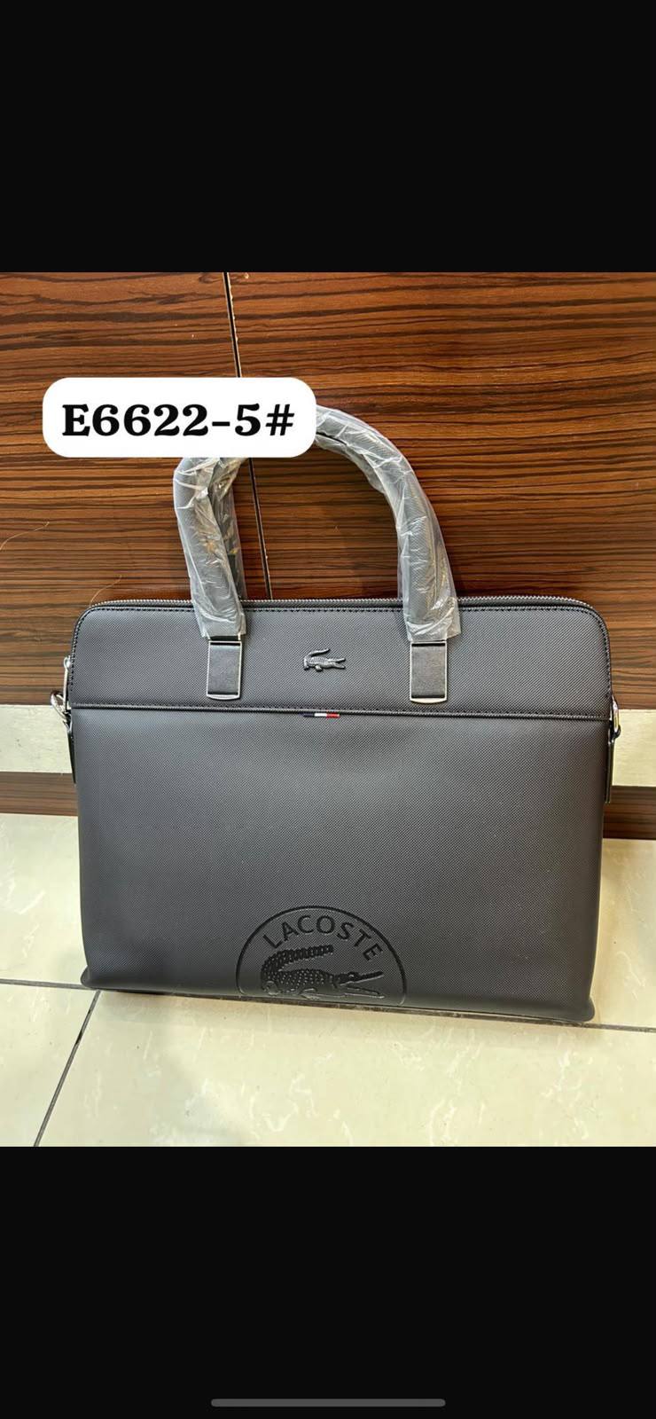 Laptob Bags
110 dhs✅

Zain190
♥️♥️♥️