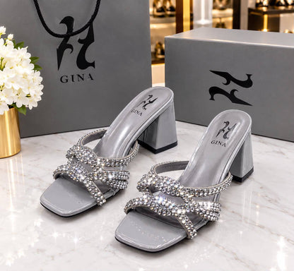 𝐆𝐈𝐍𝐀 ( 𝟗𝐂𝐌 )

𝐁𝐢𝐠 𝐎𝐟𝐟𝐞𝐫𝐬‼️
💯high quality
Size 36-37-38-39-40-41

90 dhs🇦🇪🇦🇪🇦🇪

Zain21
♥️♥️♥️
