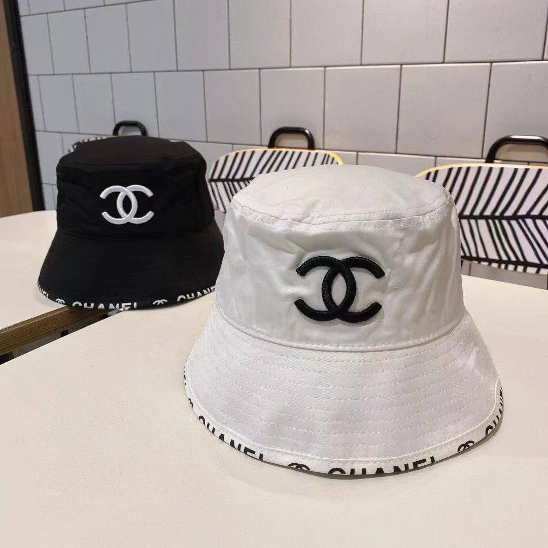 HAT
50 dhs💓

Zain231
♥️♥️♥️