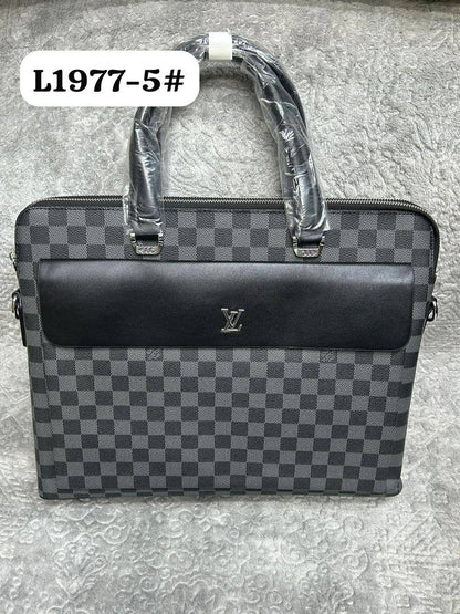 Laptop Bags
90 dhs🪙🖤

Zain190
♥️♥️♥️