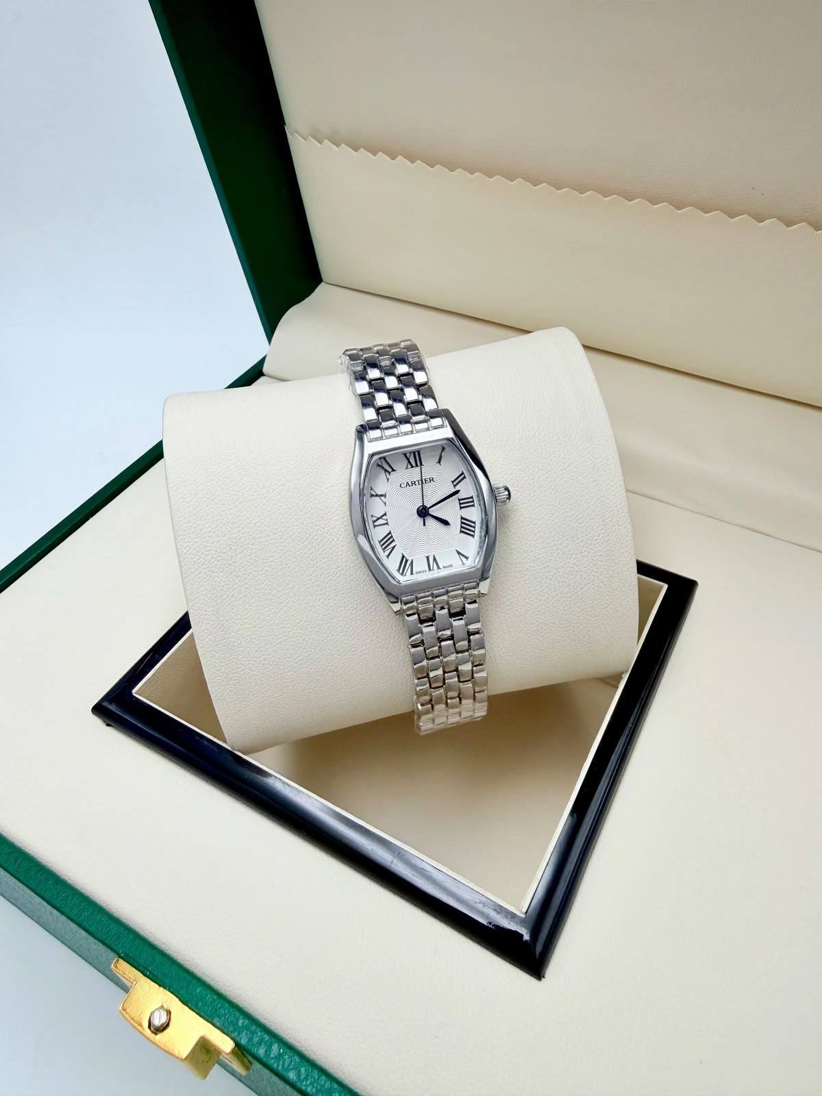 Cartier 
Bvlgari
Swarovski
Versace
 Gucci

55 dhs

Zain45
♥️♥️♥️