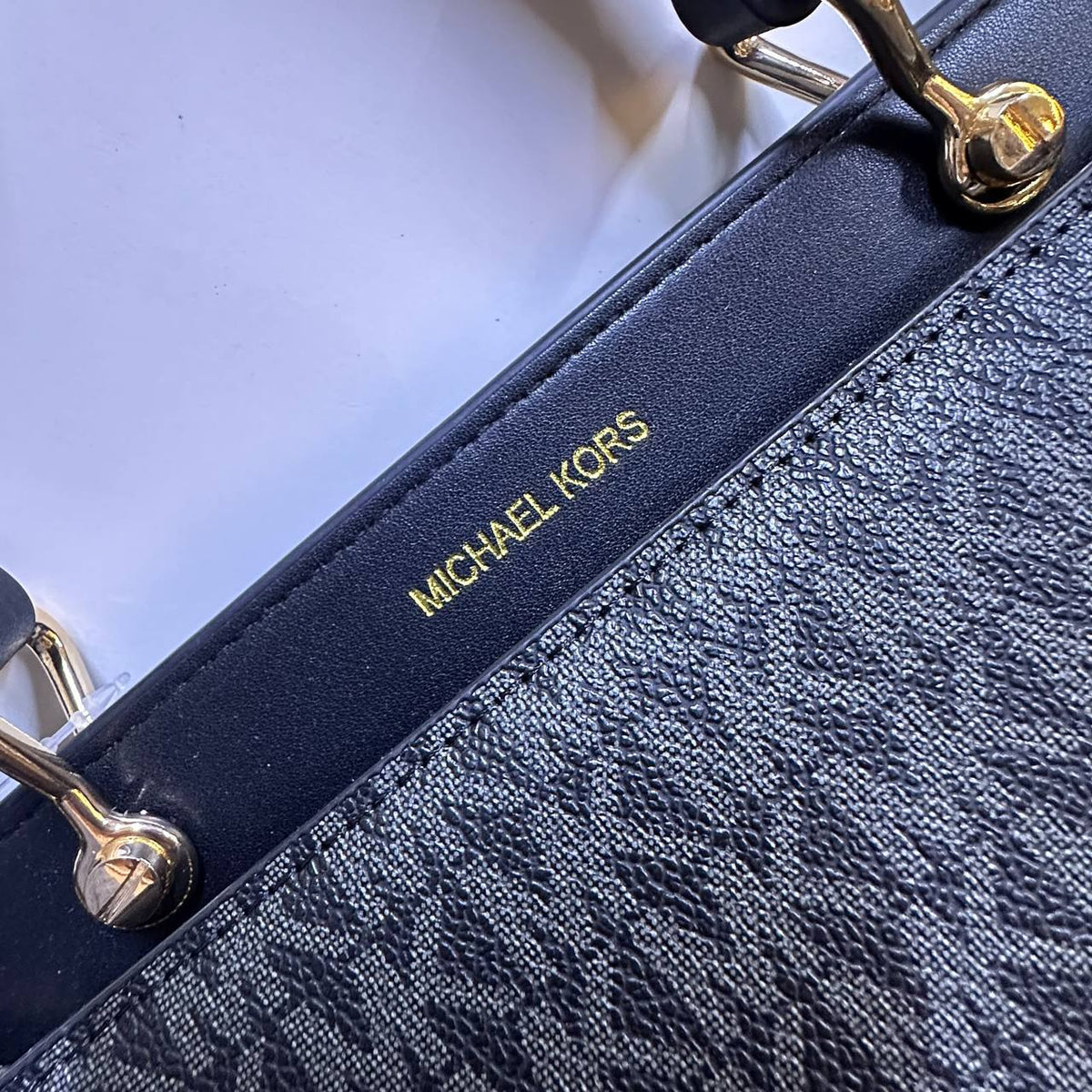 MK 

NEW CAME 
HIGH QUALITY 
115 dhs🇦🇪🇦🇪

Zain39
♥️♥️♥️