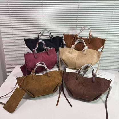 Polene
size 55 cm 
120 dhs✅

Zain278
♥️♥️♥️