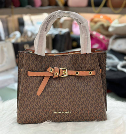 MK AVAILABLE
SIZE 25CM
NO BOX

OFFER NOW
70 DHS🇦🇪🇦🇪🇦🇪

Zain331
♥️♥️♥️
