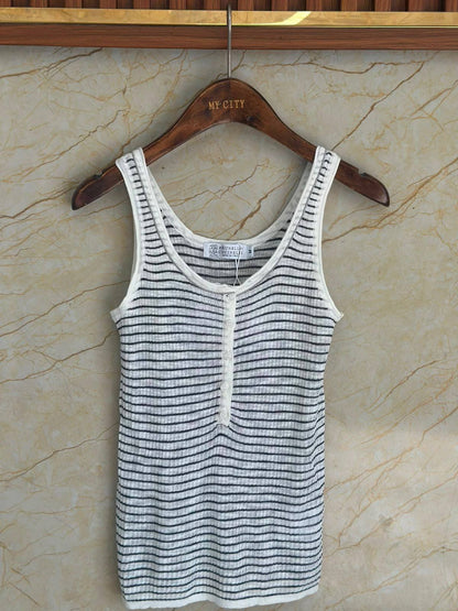 BRUNELLO CUCINELLI
Women’s Top
Master Quality 
SML
320 dhs✅

Zain276
♥️♥️♥️