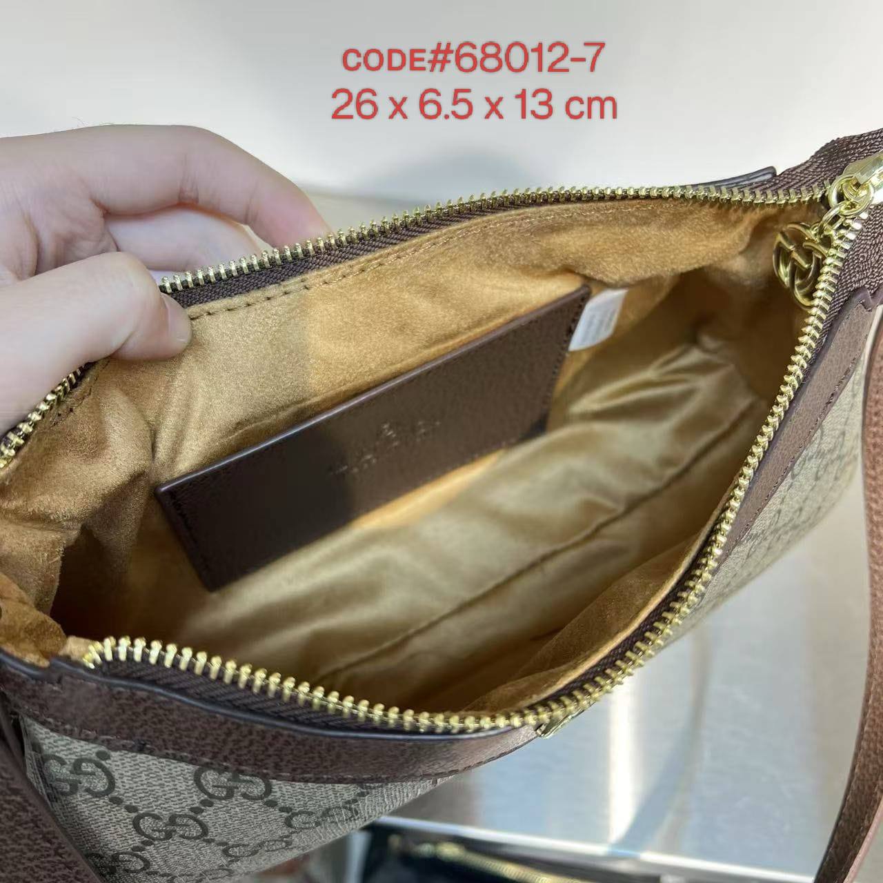 GUCCI ᴏᴘʜɪᴅɪᴀ
sʜᴏᴜʟᴅᴇʀ ʙᴀɢ ɪɴ
GG ᴍᴏɴᴏɢʀᴀᴍ ᴄᴏᴀᴛᴇᴅ ғᴀʙʀɪᴄ
ʟᴇᴀᴛʜᴇʀ ᴛʀɪᴍ  ᴀɴᴅ
sɪɢɴᴀᴛᴜʀᴇ ᴡᴇʙ sᴛʀɪᴘᴇ
ɪᴛ ʜᴀs 2 ʙᴇʟᴛ sᴛʀᴀᴘ
sɪᴢᴇ : 26 cm

65 dhs❣️

Zain31
♥️♥️♥️