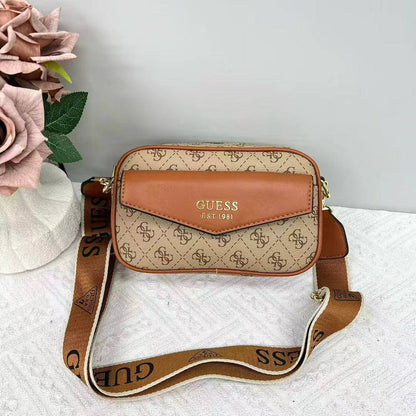 Guess
60 dhs✅

Zain232
♥️♥️♥️