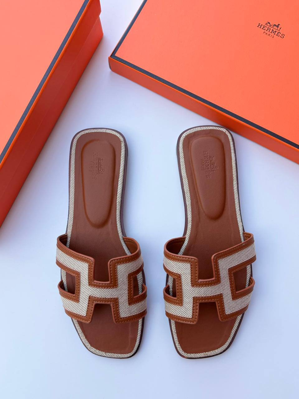 Hermes 
100 dhs🪙💚
Size 36-42

Zain54
♥️♥️♥️