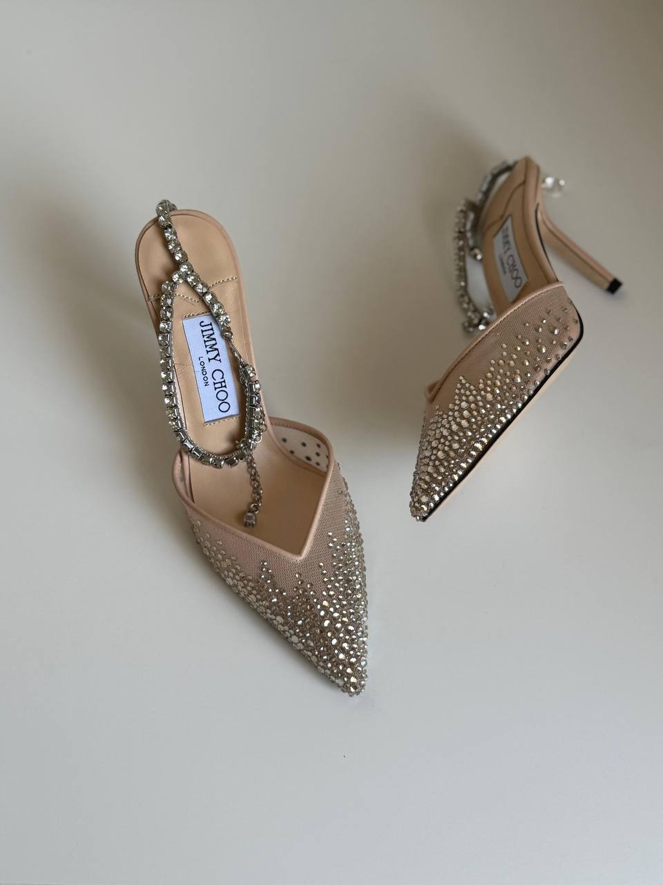 Jimmy Choo
Super Master
Size 36 to 41
450 dhs✅

Zain288
♥️♥️♥️
