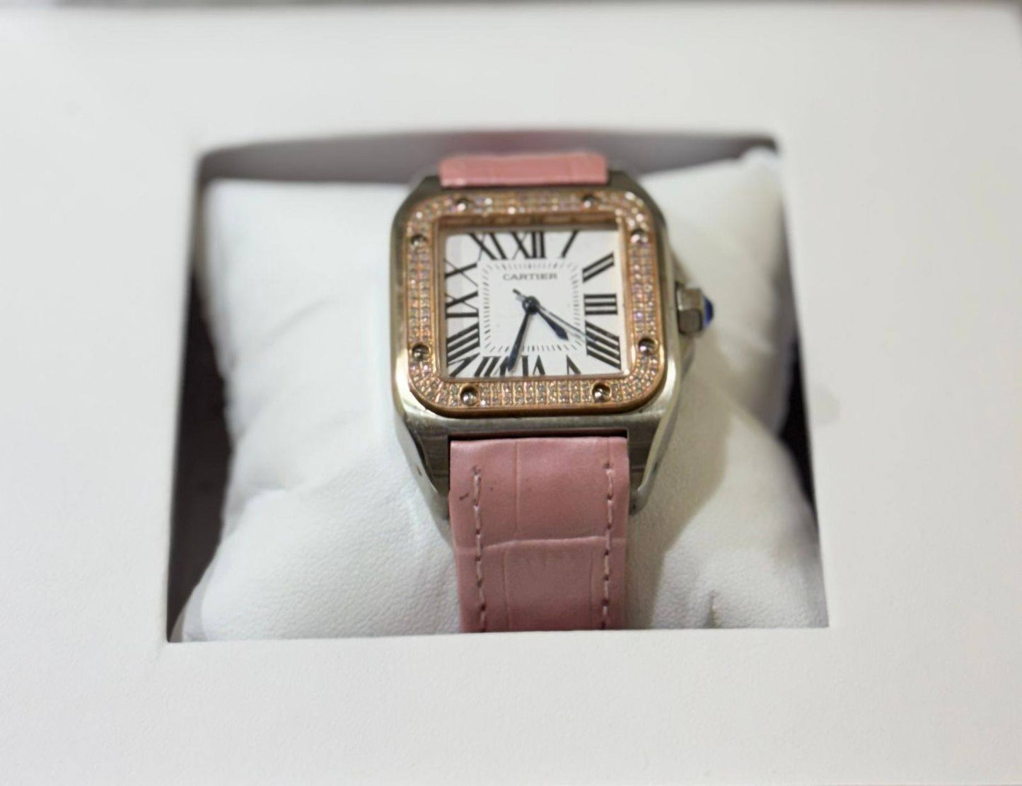 CARTIER
For Women
280 dhs❣️
___WITH BOX_____❒🎁🎁🎁

Zain108
♥️♥️♥️