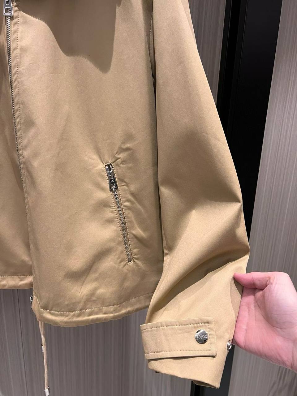 *New collections  
230 dhs🪙🌨️
*good  quality  
*Sizes:S M L xl
*AVAILABLE NOW*♥️❤️💝💝

Zain231
♥️♥️♥️