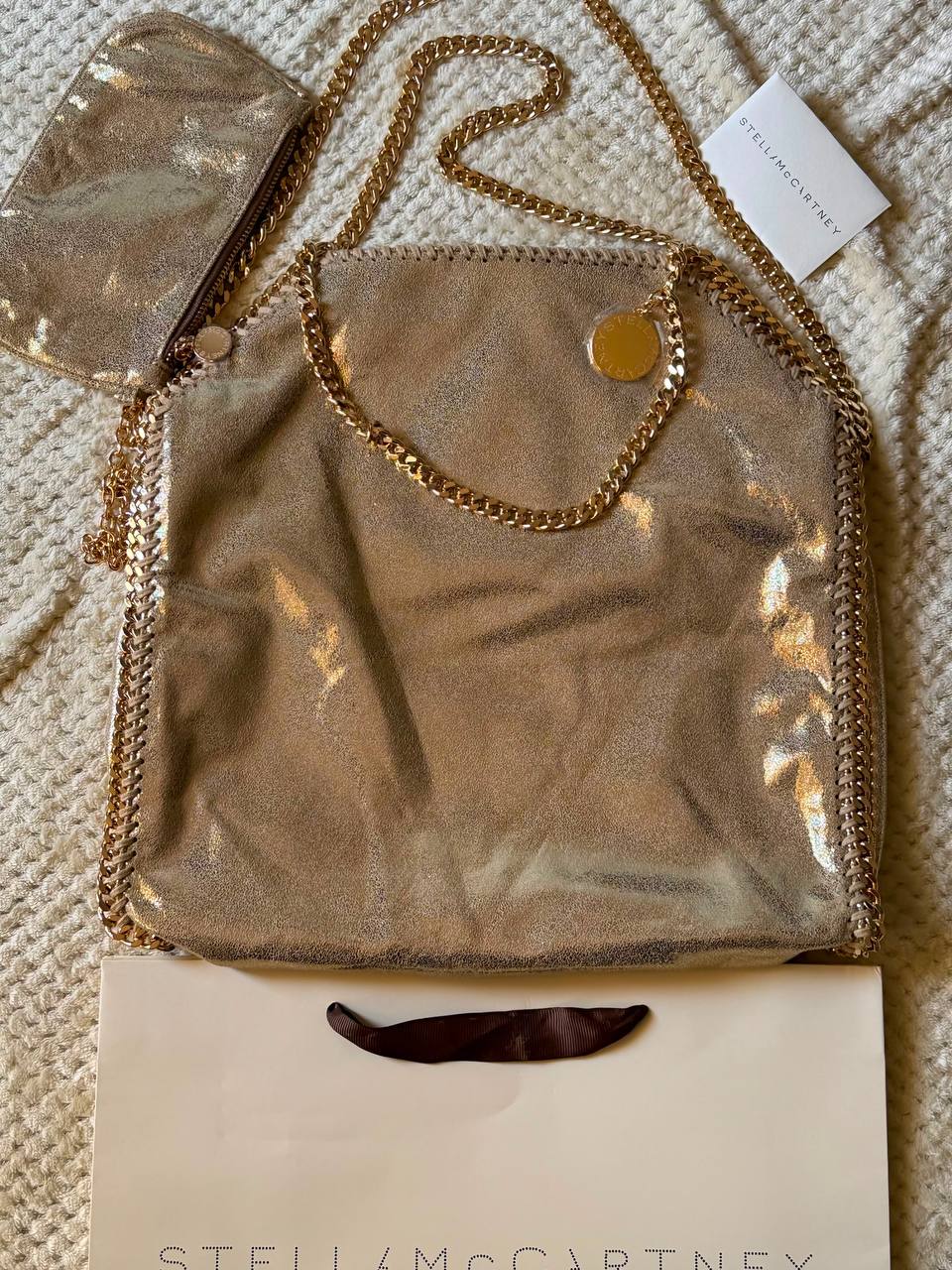 STELLA McCARTNEY
37cm
380 dhs🇦🇪🇦🇪
Top quality

Zain167
♥️♥️♥️