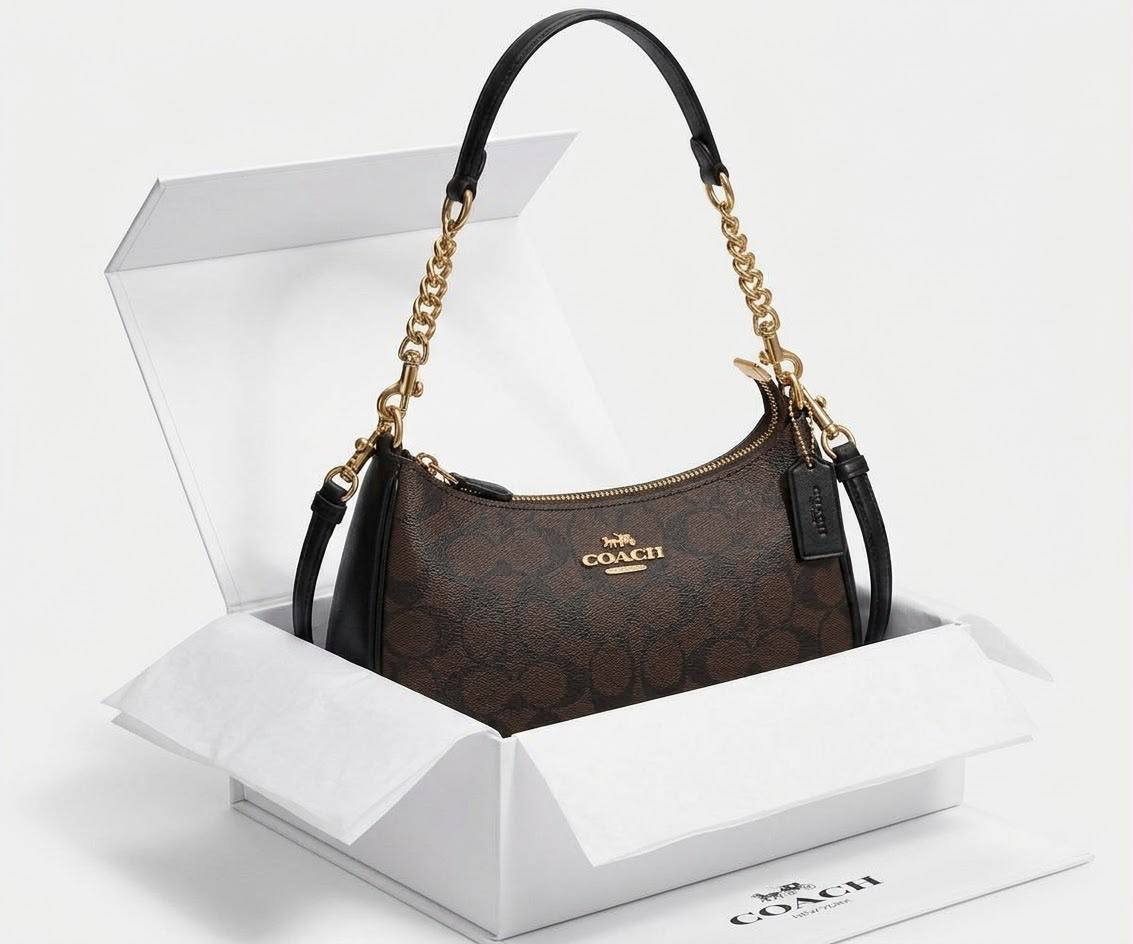 Coach

With box

100 dhs🇦🇪🇦🇪

Zain219
♥️♥️♥️