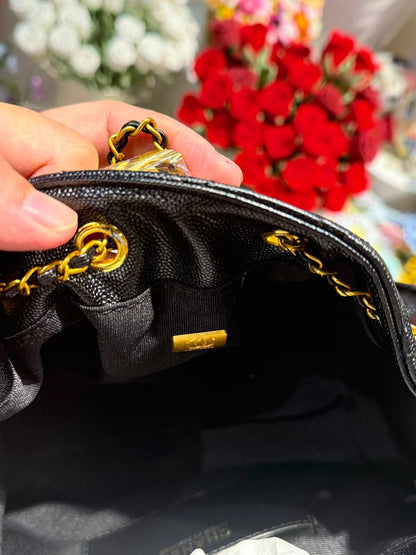 Chanel
110 dhs✅

Zain44
♥️♥️♥️