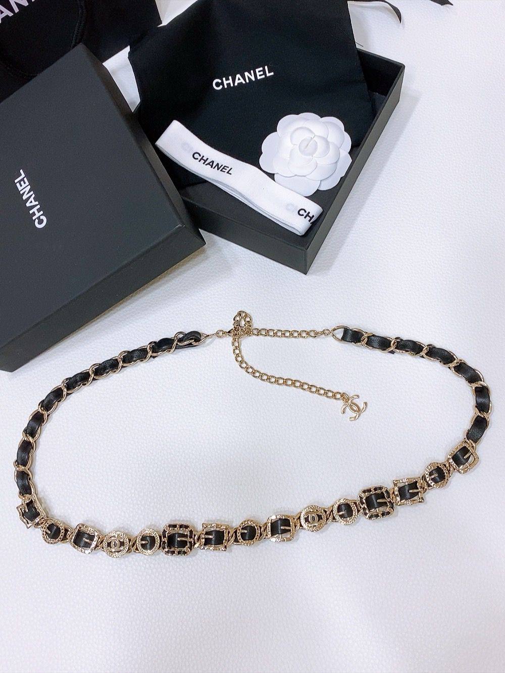Chanel

Master quality

380 dhs🇦🇪🇦🇪

Zain164
♥️♥️♥️