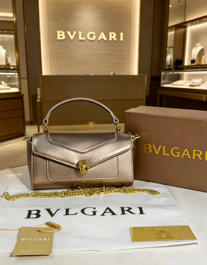 Bvlgari

 have box

115 dhs🇦🇪🇦🇪

Zain07
♥️♥️♥️