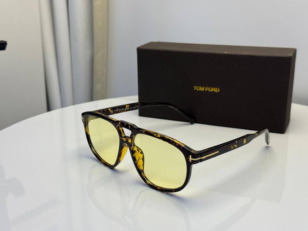 Tom Ford
65 dhs✅

Zain182
♥️♥️♥️