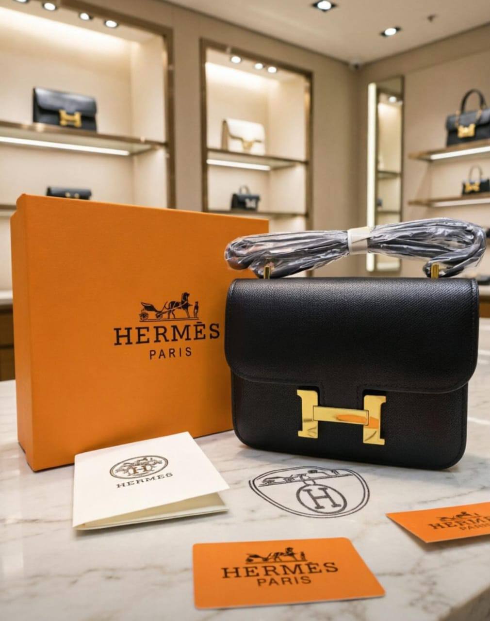 Hermes
105 dhs💓
with box
Size：19cm

Zain07
♥️♥️♥️