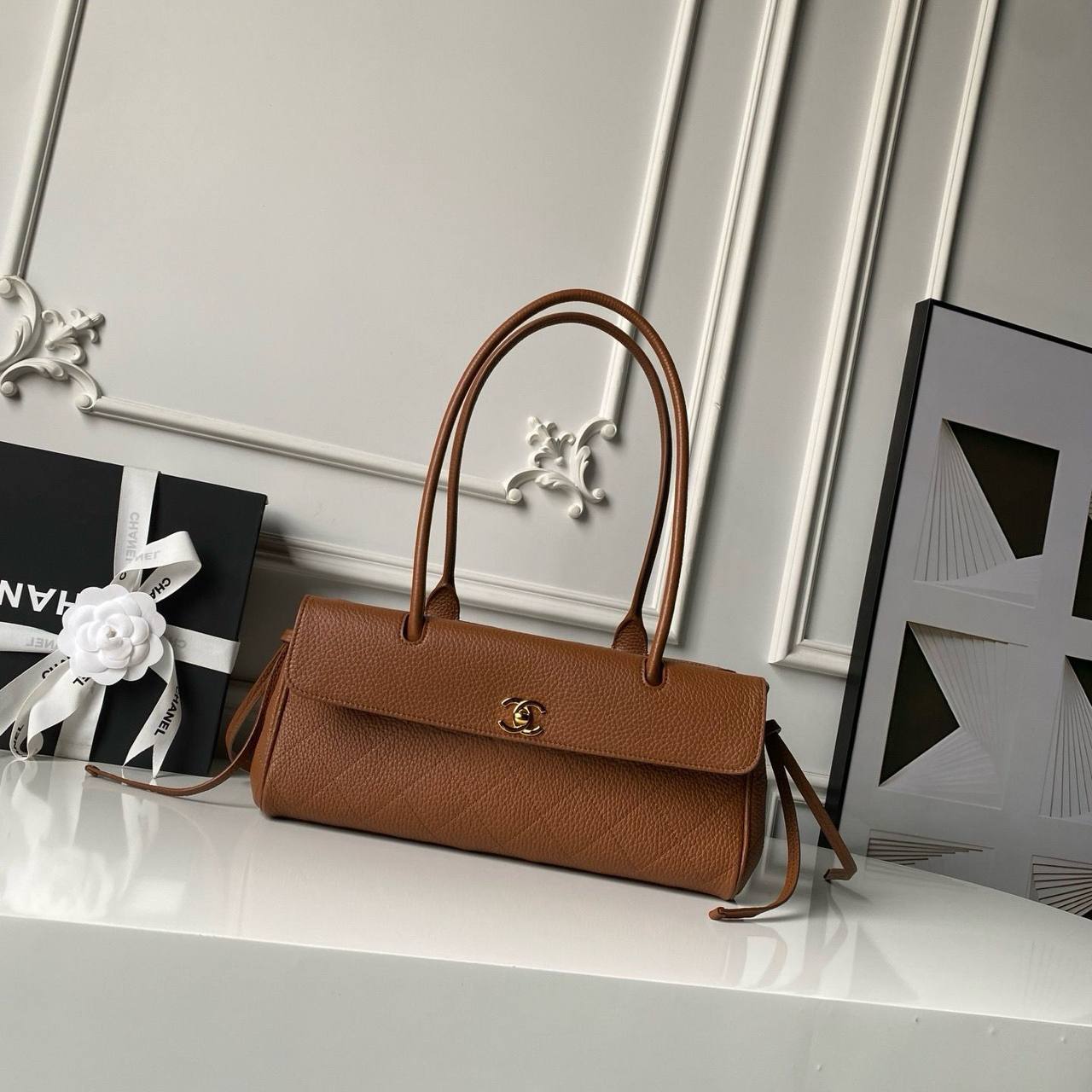 Chanel Grained Calfskin Stitched Urban Essentials Small Shopping Bag✅*
*Size 30cm*
For Price 👇 WhatsApp✅
0568585901 
0507557372
0552275751 Owner Zain 👌

Zain274
♥️♥️♥️