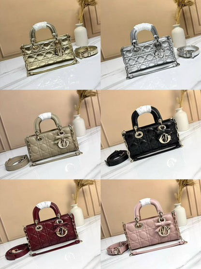 Dior🙋🏻‍♀️💕
Master🌺🌺
22cm🫶🏼🫶🏼 
320 dhs✅

Zain297
♥️♥️♥️